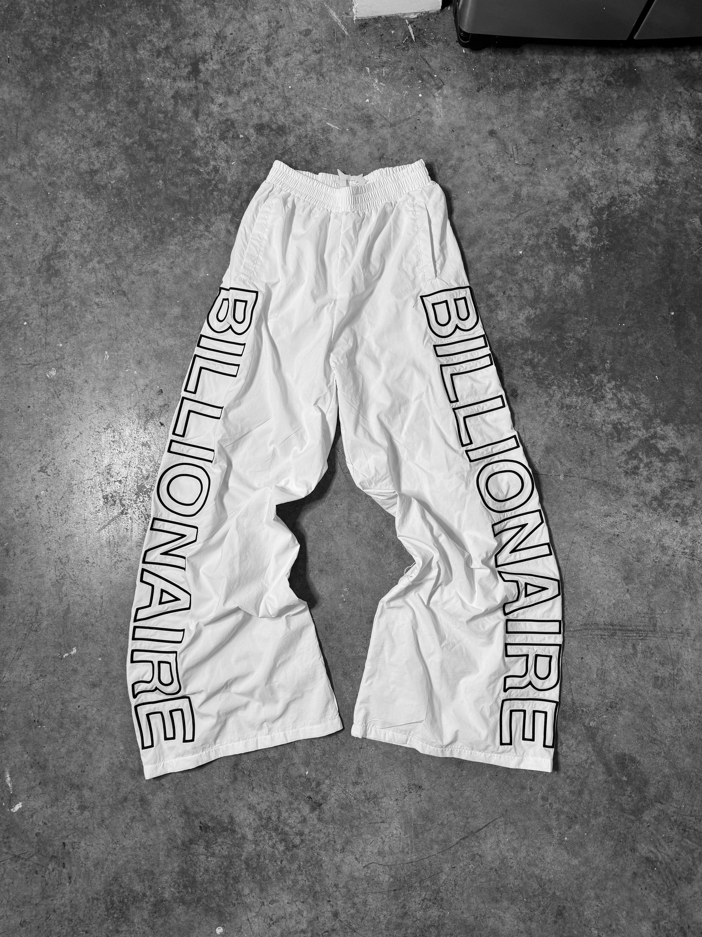 WHITE BILLS OUTLINER TRACK PANTS