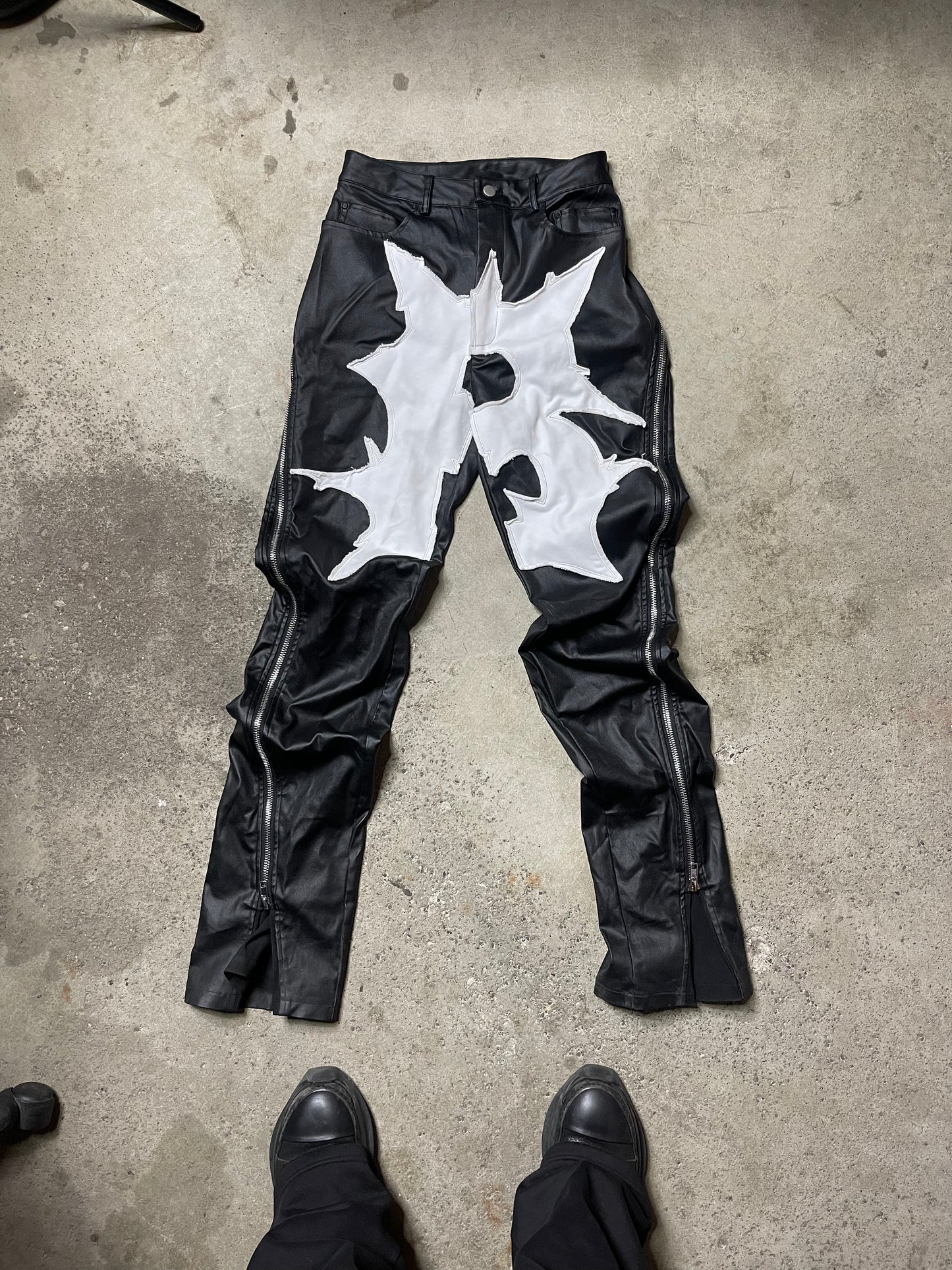 BLUTO STARDOM LEATHERS